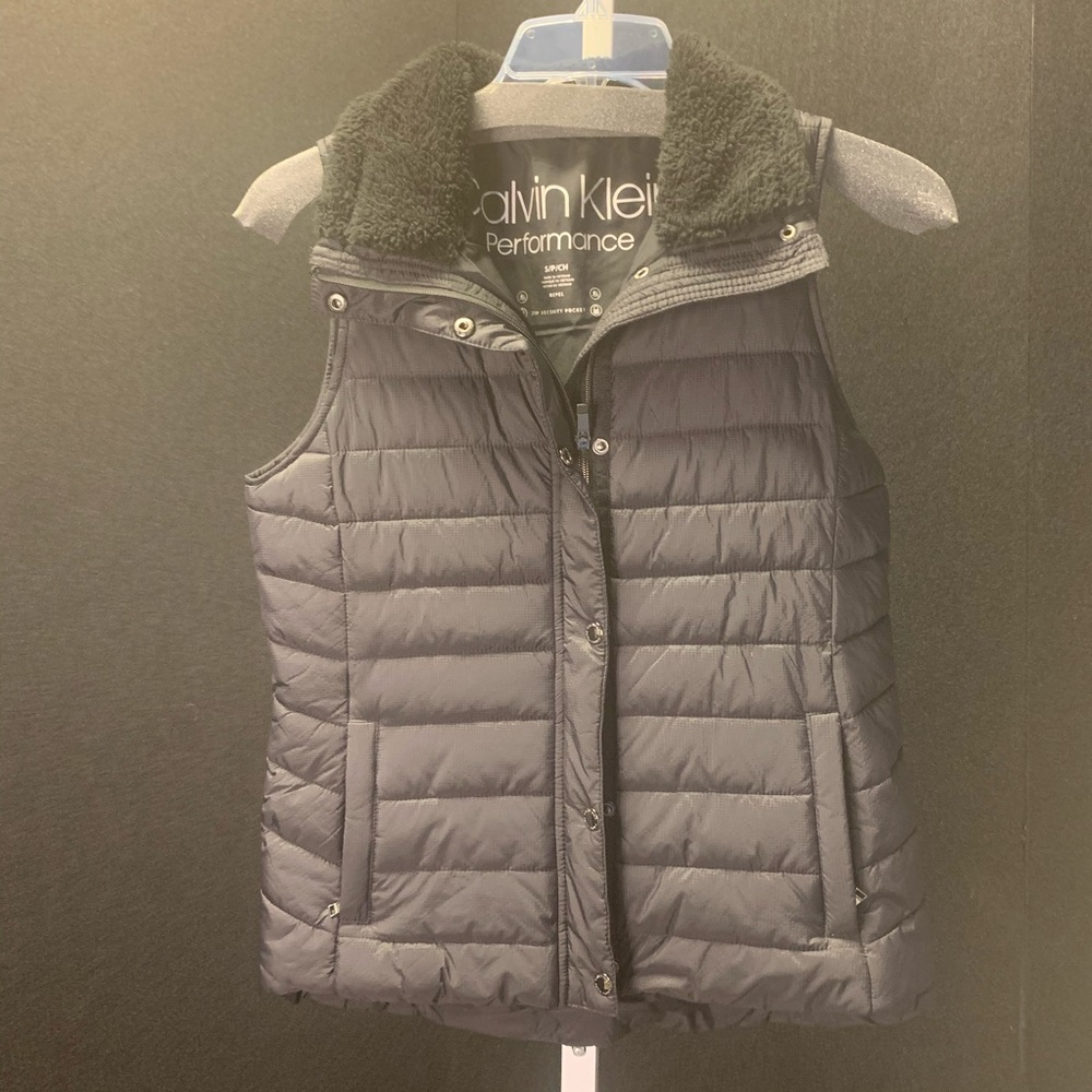 Calvin Klein Puffer Vest